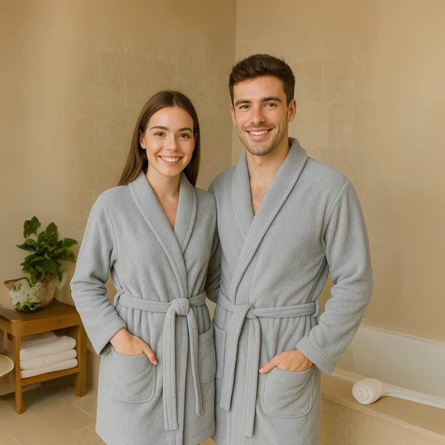 Albornoz Cuello Smoking 100% Algodón 450gr - Gris plata | Deslan Internacional