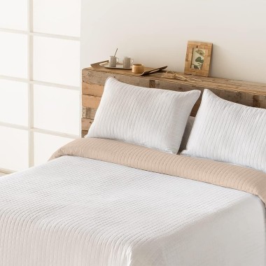 Colcha Reversible Modelo Quito - Blanco | Microfibra Termosellada | Deslan Internacional
