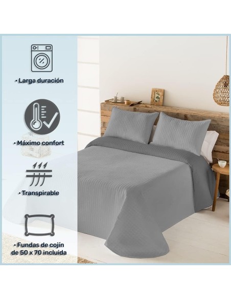 Colcha Reversible Modelo Quito - Gris | Microfibra Termosellada | Deslan Internacional
