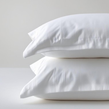 Almohadón Blanco Hostelería | 50% Algodón 50% Poliéster | Deslan Internacional